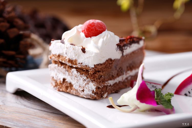 想利用周末時間學習西點,哪里有西點興趣班啊？